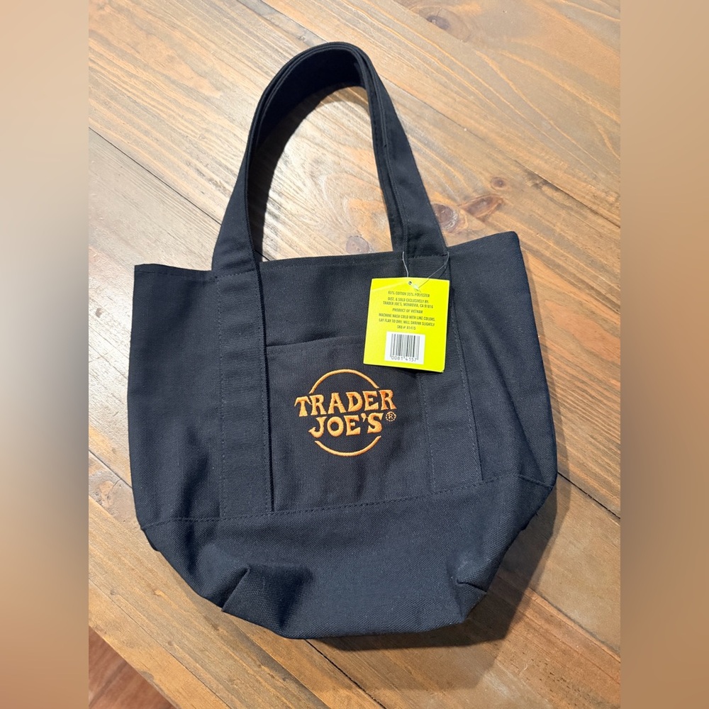 Trader Joe's Black Orange Fall Halloween Tote Bag New w/ Tag
